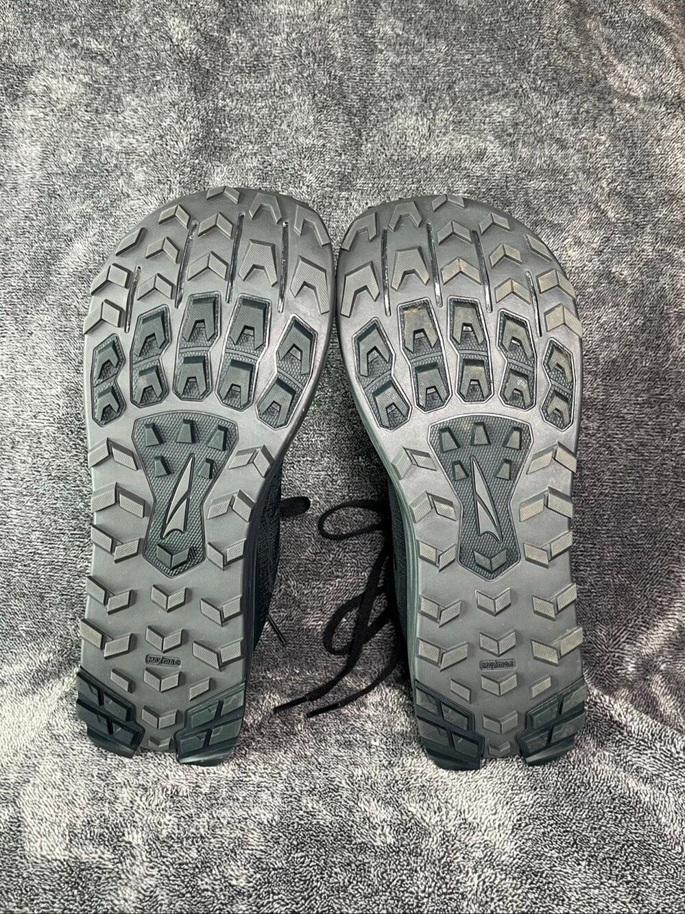 Altra Lone Peak 8 Women's Trail Running Shoes - Triple Black - Size US W10 - Picture 6 of 7